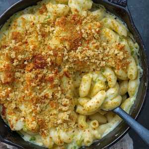 GREEN CHILE MAC-N-CHEESE