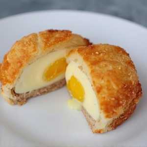 BOREK