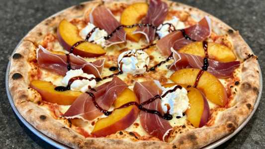 10” PEACH & PROSCIUTTO