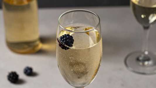 Dulcis Moscato d'Asti, Italy