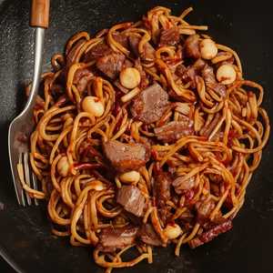 Pan Fried Beef Rice Noodle