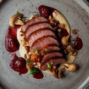 Crescent Duck