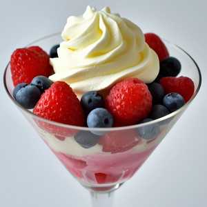 Berries & Cream