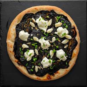 Black & White Pizza