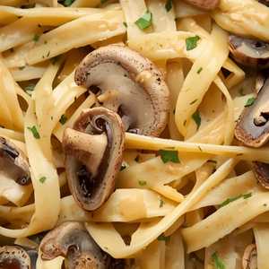 Fettuccine con Funghi