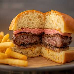 GISELLE BURGER