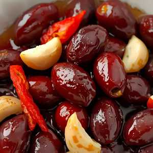 Marinated Bar Olives
