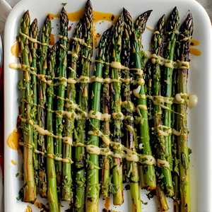 GRILLED GREEN ASPARAGUS