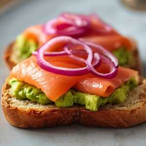 Avo Salmon Toast