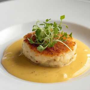 CRAB CAKES