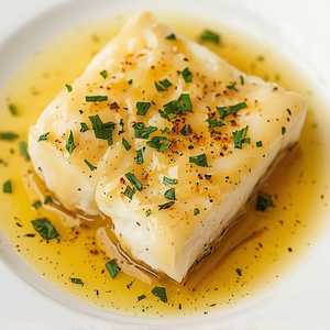FILETE DE PESCADO EN SALSA DE AJO