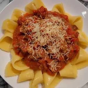 Pappardelle Bolognese