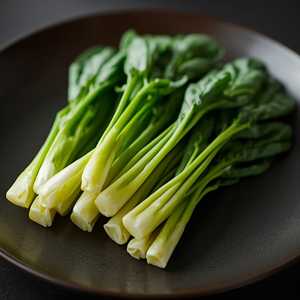 Stir-Fried Mustard Greens