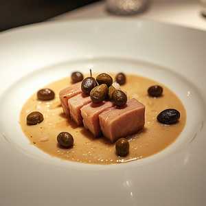 VITELLO TONNATO
