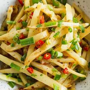 Spicy & Sour Shredded Potatoes