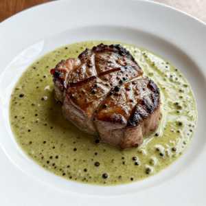 Filet Mignon «Au Poivre»