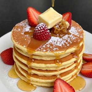 Lemon Ricotta Pancakes