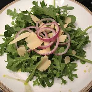 DRESSED ARUGULA