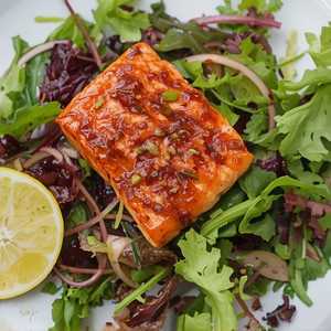 Piri Piri Salmon Salad