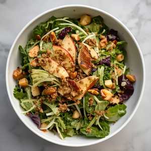 Seasonal Green Salad