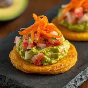 Tostones Acevichados