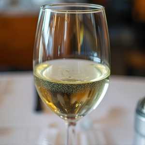 Casa Lunardi, delle Venezie, Italy, Pinot Grigio, 2024