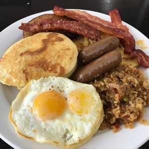 LUMBERJACK BREAKFAST