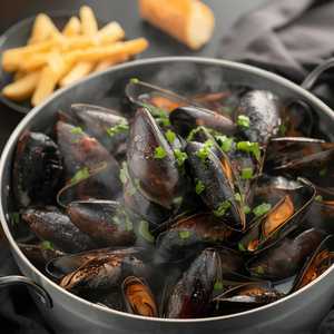 Steamed Mussels & Frites