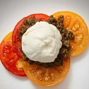 Organic Heirloom Tomato Salad