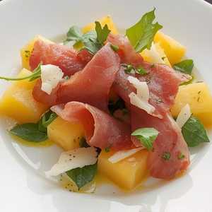 PROSCIUTTO DI PARMA & MELON SALAD