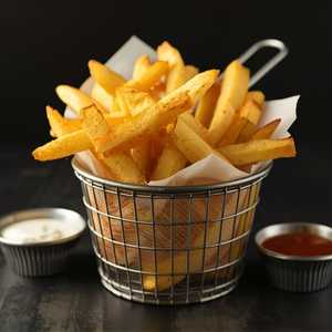 Hand-Cut Kennebec Fries