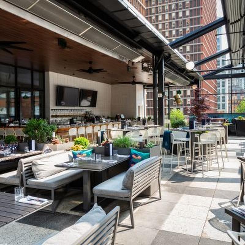Earls Kitchen + Bar in Boston