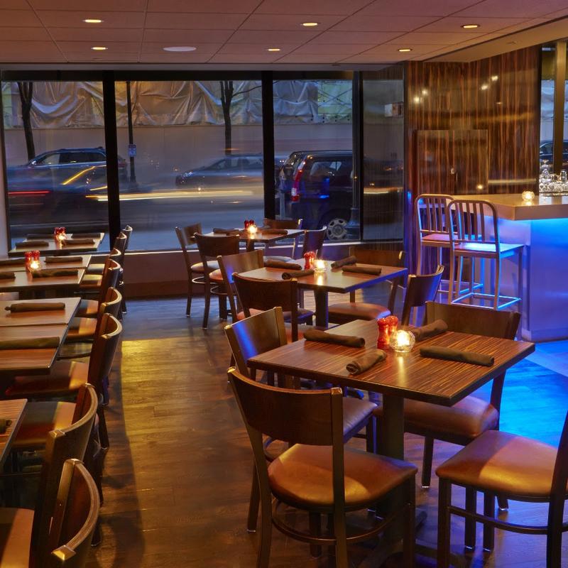 FiRE+iCE Interactive Grill & Bar