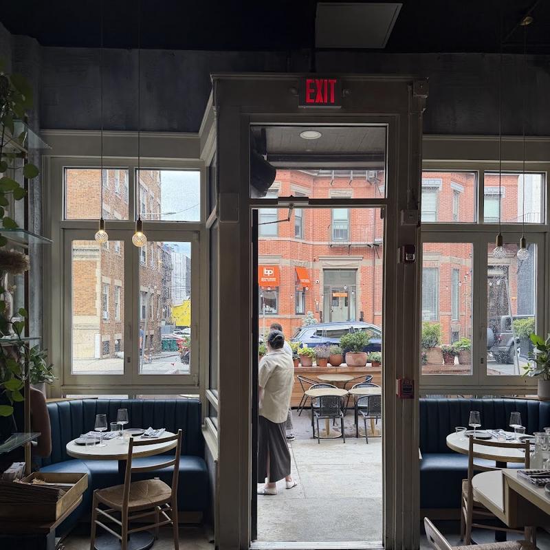 Krasi in Boston