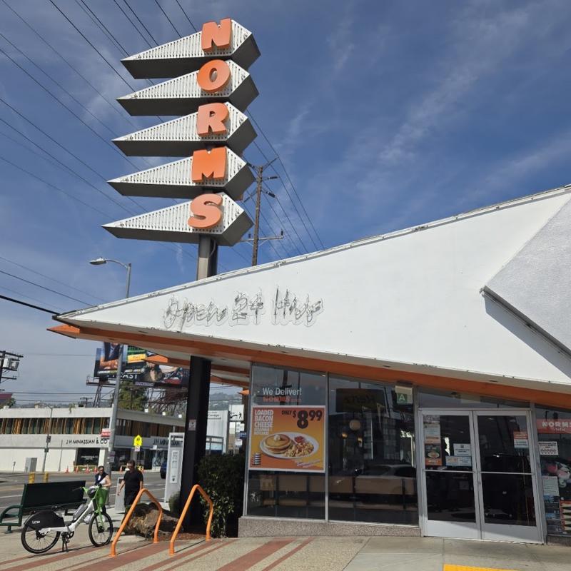 NORMS Restaurant