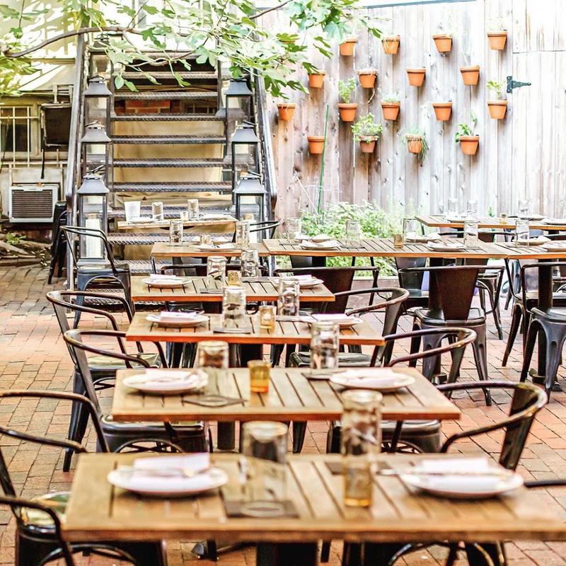 Iron Gate Restaurant in Washington