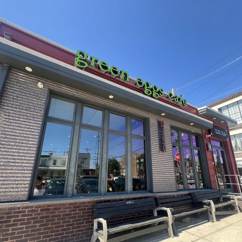 Green Eggs Café