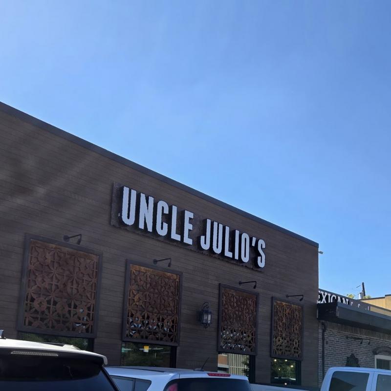 Uncle Julio's Lemmon Ave